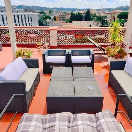 Ferienwohnung Panoramic Luxury Little Penthouse Florenz Exterior foto